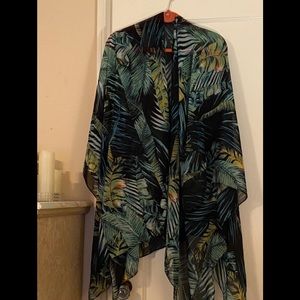 Coverup/poncho